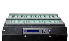 カッティングエッジ U-Reach M.2,U.2, PCIe SSDデュプリケーター